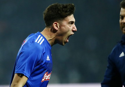 Η «έκρηξη» του τρελαμένου Τσιμίκα μέσα στην Τούμπα (photos)