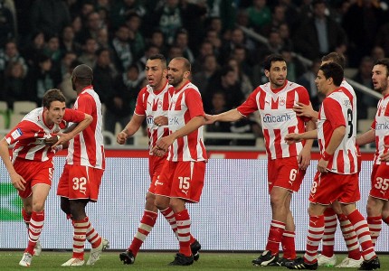 Τους έκλεισε το σπίτι ο Άγγλος εραστής! (photos, video)