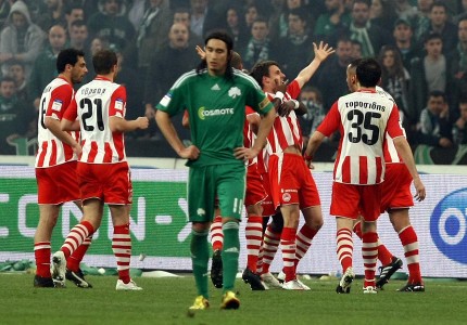 Τους έκλεισε το σπίτι ο Άγγλος εραστής! (photos, video)