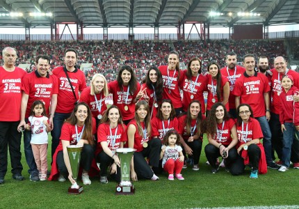 Οι κούπες (και οι φιέστες) είναι αμέτρητες! (photos)