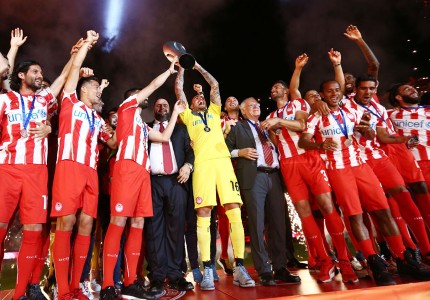 Οι κούπες (και οι φιέστες) είναι αμέτρητες! (photos)