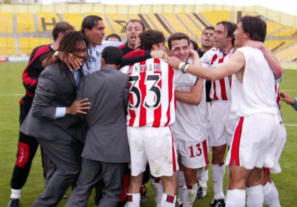 Οι κούπες είναι αμέτρητες (photos, video)