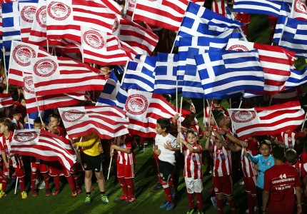 Η φιέστα για τα 44 πρωταθλήματα! Δεν θα μας φτάσετε ΠΟΤΕ!