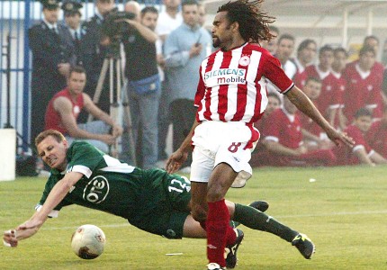 Καλώς τους πελάτες! 3άρα και αγκαλιά με το έβδομο σερί! (photos, video)