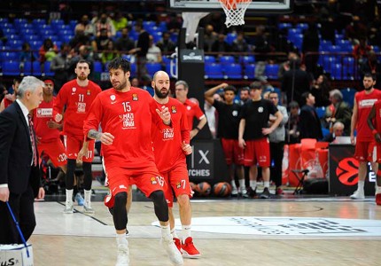 ΜΥΘΙΚΟ αφιέρωμα της ΚΑΕ στον Βασιλιά της Ευρώπης! (photos)