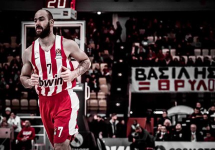 ΜΥΘΙΚΟ αφιέρωμα της ΚΑΕ στον Βασιλιά της Ευρώπης! (photos)