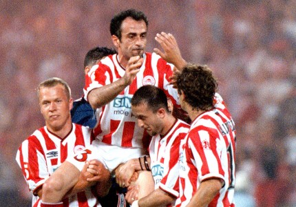 Ξεχωριστή φιέστα, στο «αντίο» του αρχηγού! (photos, videos)