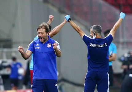 Το ξέσπασμα του Μαρτίνς (photos)