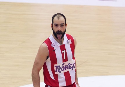 Μετά το ευρωπαϊκό, πήρε και το πρωτάθλημα (photos, video)