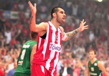 Μετά το ευρωπαϊκό, πήρε και το πρωτάθλημα (photos, video)