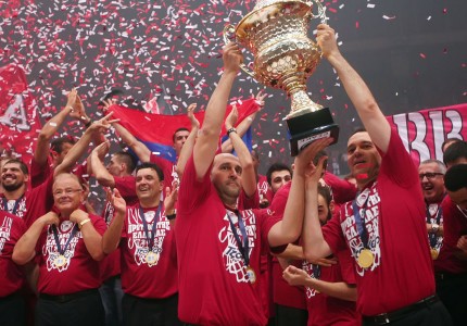 Μετά το ευρωπαϊκό, πήρε και το πρωτάθλημα (photos, video)