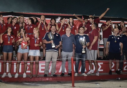 Αποθέωση από 500 άτομα στους πρωταθλητές! (photos+video)