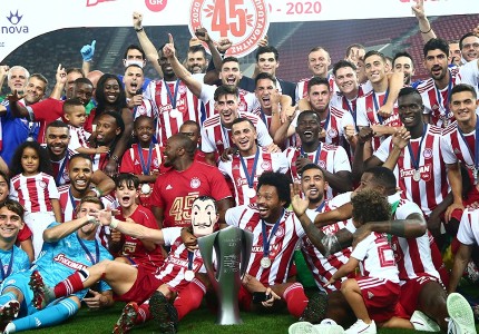 Μία φιέστα, όπως αρμόζει σε έναν Θρύλο! (video+photos)