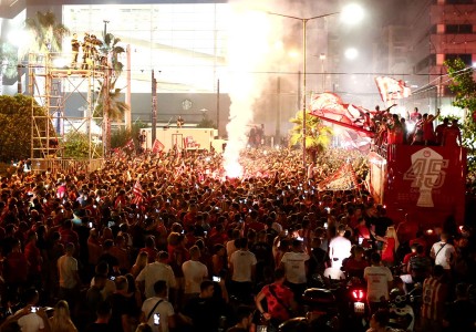 Έτσι νικάει και έτσι γιορτάζει ο Πειραιάς!