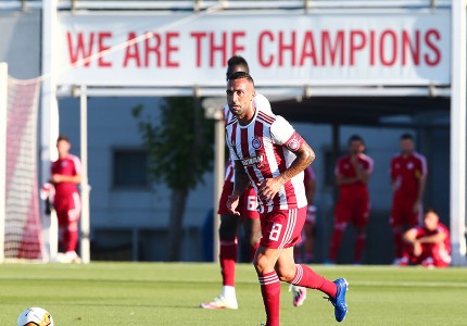 Εικόνες από το Ολυμπιακός-Ομόνοια