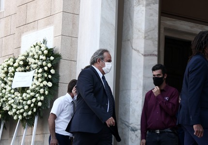 Με την ερυθρόλευκη σημαία το τελευταίο «αντίο» στον Σάββα Θεοδωρίδη