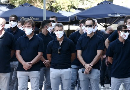 Με την ερυθρόλευκη σημαία το τελευταίο «αντίο» στον Σάββα Θεοδωρίδη