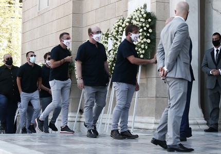 Με την ερυθρόλευκη σημαία το τελευταίο «αντίο» στον Σάββα Θεοδωρίδη