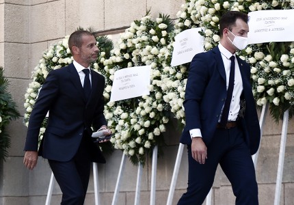 Με την ερυθρόλευκη σημαία το τελευταίο «αντίο» στον Σάββα Θεοδωρίδη