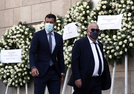 Με την ερυθρόλευκη σημαία το τελευταίο «αντίο» στον Σάββα Θεοδωρίδη