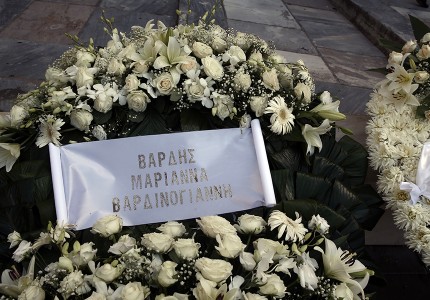 Με την ερυθρόλευκη σημαία το τελευταίο «αντίο» στον Σάββα Θεοδωρίδη