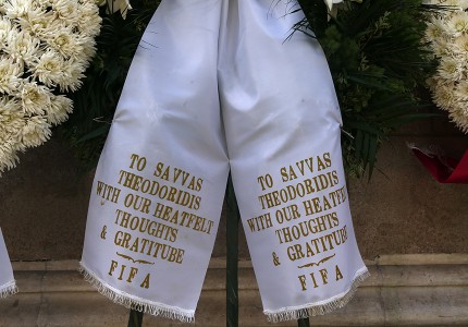 Με την ερυθρόλευκη σημαία το τελευταίο «αντίο» στον Σάββα Θεοδωρίδη