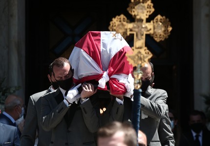 Με την ερυθρόλευκη σημαία το τελευταίο «αντίο» στον Σάββα Θεοδωρίδη