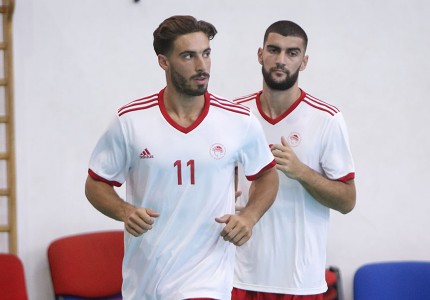 Με στόχο την επιστροφή στη φυσική του θέση (photos)