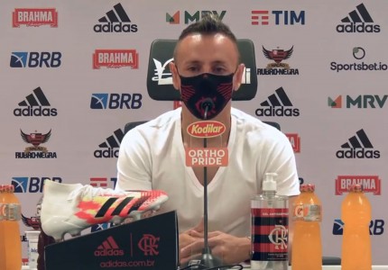 Ραφίνια:«Πρόκληση για μένα ο Ολυμπιακός» (photos)