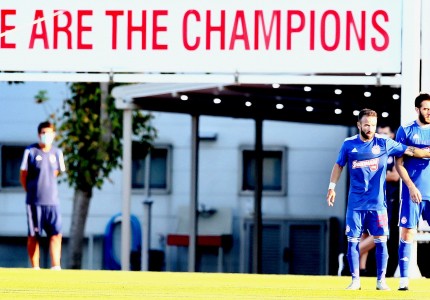 Φωτογραφίες από την αναμέτρηση με τον ΠΑΣ (photos)