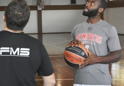 Ακόμη μια ημέρα με σκληρή δουλειά (photos)