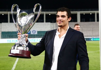 Αυτό είναι σωστό, Πρωτάθλημα και Κύπελλο στον Ολυμπιακό (photos)