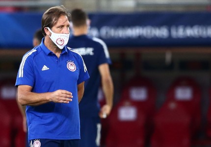 Πάτησε χορτάρι ο Θρύλος! (photos)