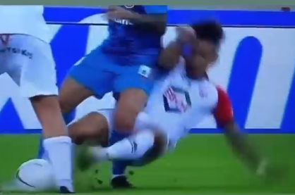 Σε λίγο θα μας πουν ότι ευνοούμαστε κιόλας από την διαιτησία…