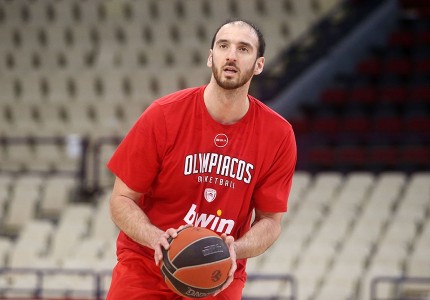 Αυτά είναι τα πρώτα ‘κλικ’ του Κουφού στο ΣΕΦ! (photos)