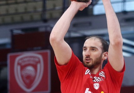 Αυτά είναι τα πρώτα ‘κλικ’ του Κουφού στο ΣΕΦ! (photos)