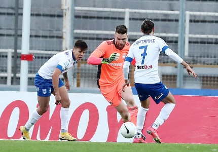 Το «άδειασμα» του Σα σε δύο παίκτες! (Photos)