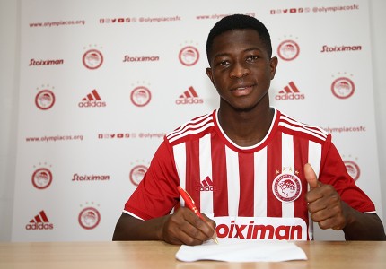 Με τα ερυθρόλευκα ο Αγκιμπού Καμαρά (photos, video)