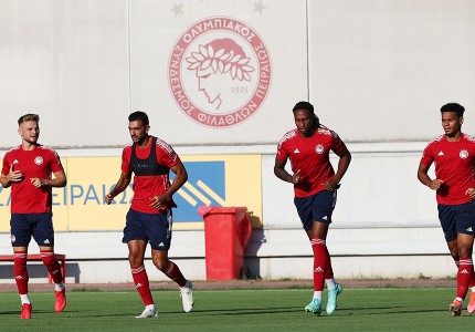 Η τελευταία προπόνηση πριν τη Νέφτσι (photos)
