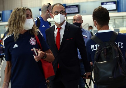 Αναχώρησε για Βουλγαρία ο Ολυμπιακός (photos)