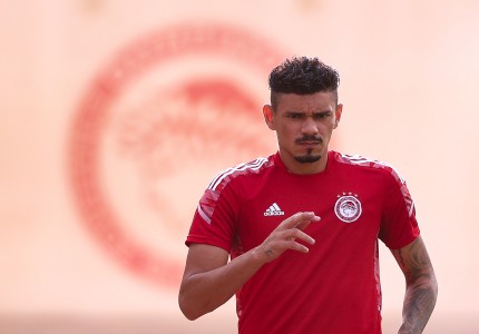 Κλικ από την προπόνηση του Ολυμπιακού