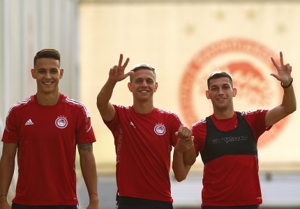 Κλικ από την προπόνηση του Ολυμπιακού