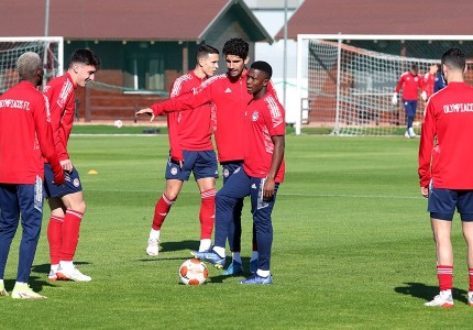 Πάρτε εικόνα από την προπόνηση του Θρύλου! (photos)