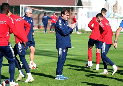 Πάρτε εικόνα από την προπόνηση του Θρύλου! (photos)