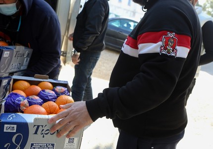 ΘΥΡΑ 7 με ΑΝΘΡΩΠΙΑ! Μεγάλη κίνηση για τα παιδιά! (videos/photos)