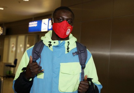 Πάτησε Ελλάδα ο Νταμπό! (photos)