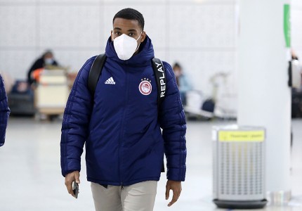 Αναχώρησε για Θεσσαλονίκη ο Θρύλος (photos)