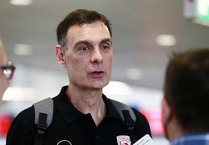 «Πέταξε» για Βελιγράδι ο Θρύλος (photos)