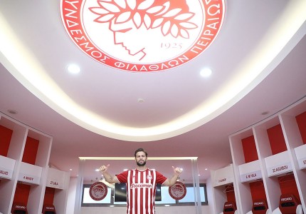 Τα πρώτα ερυθρόλευκα κλικ του Ζινκερνάγκελ! (photos)