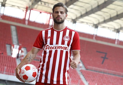 Τα πρώτα ερυθρόλευκα κλικ του Ζινκερνάγκελ! (photos)